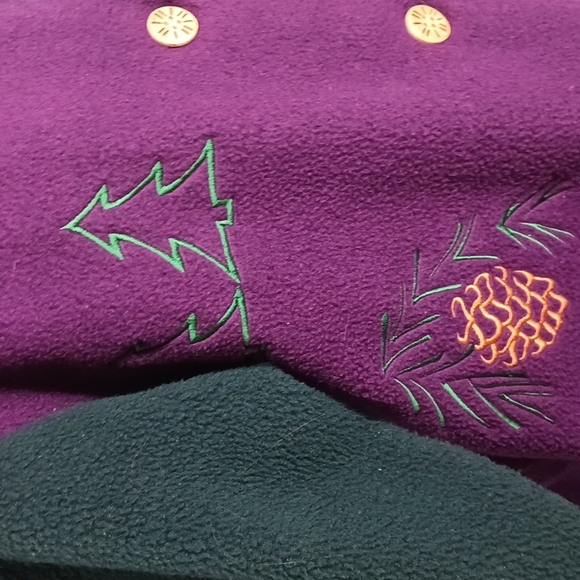 Northern Sun 2-color plush jacket with appliques-sz M - Picture 6 of 10